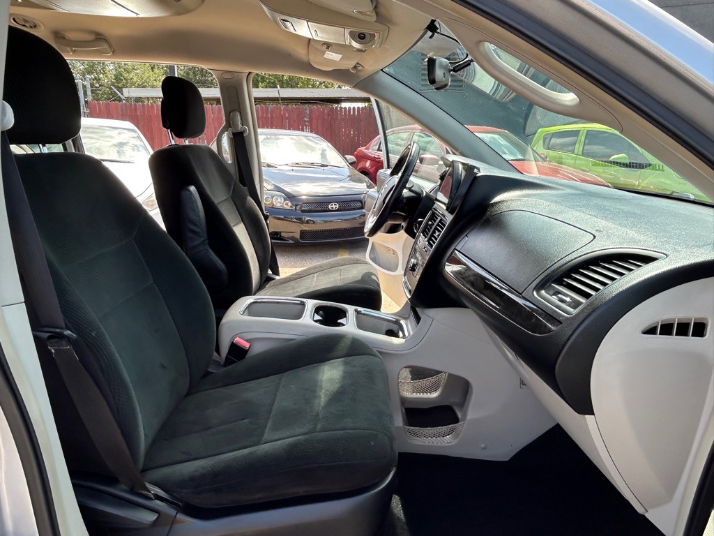 2012 Dodge Grand Caravan Image 20