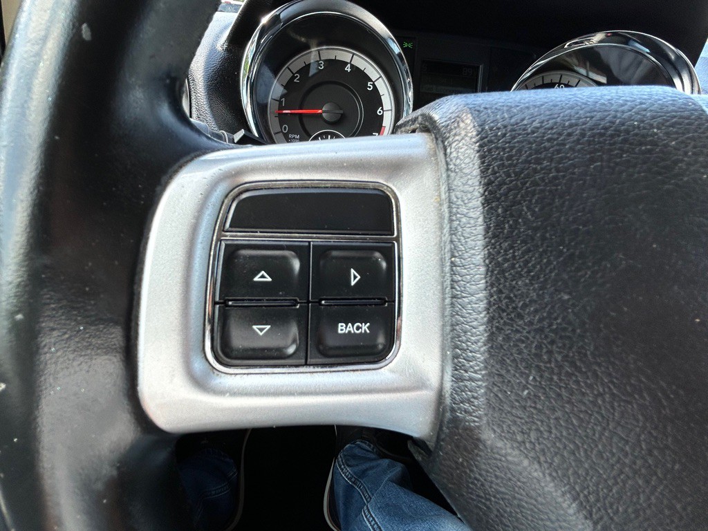 2012 Dodge Grand Caravan Image 25