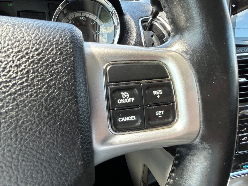 2012 Dodge Grand Caravan Image 26