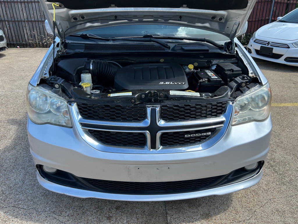 2012 Dodge Grand Caravan Image 30