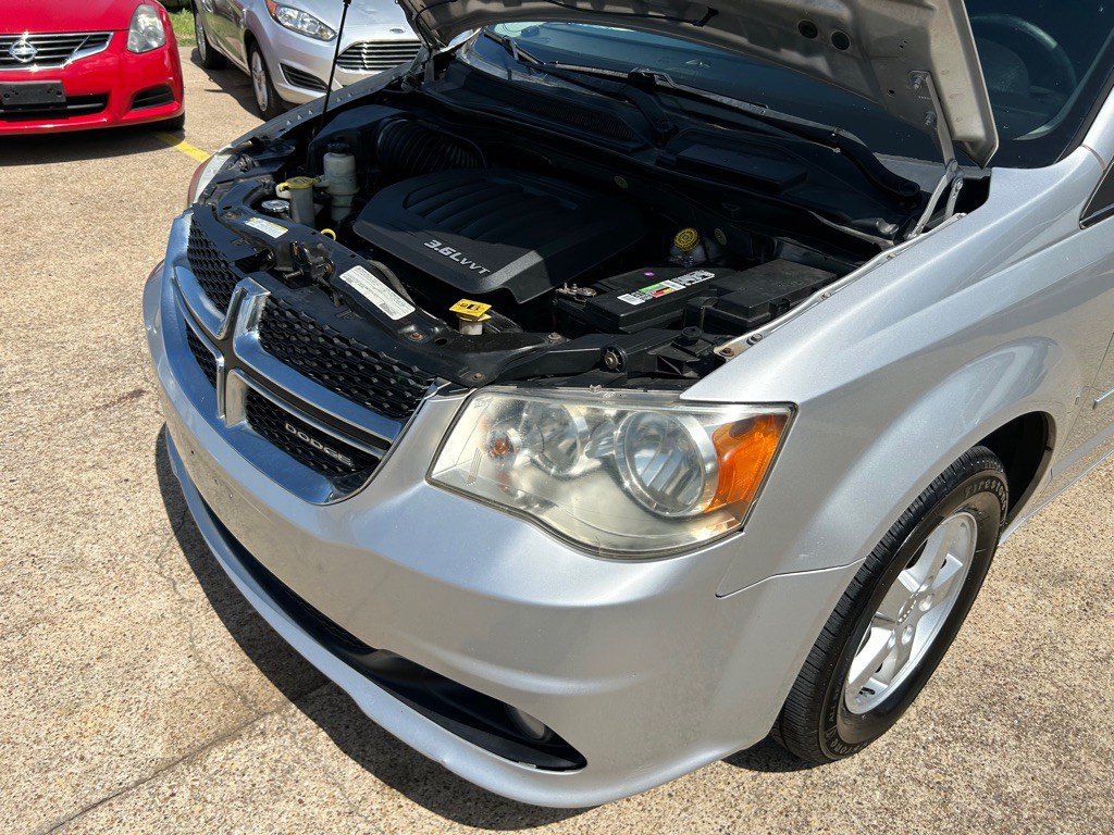 2012 Dodge Grand Caravan Image 31