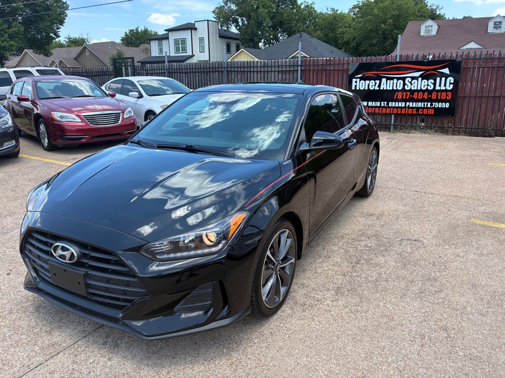 2020 Hyundai Veloster Image 3