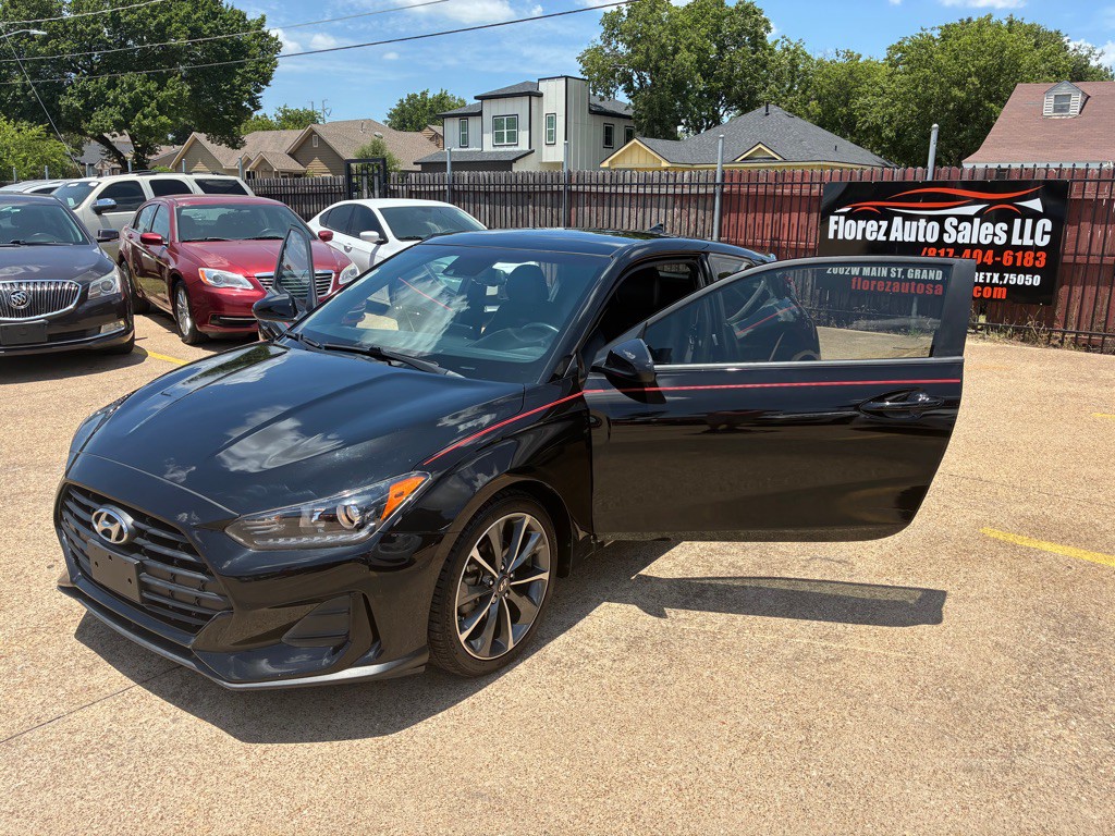 2020 Hyundai Veloster Image 9