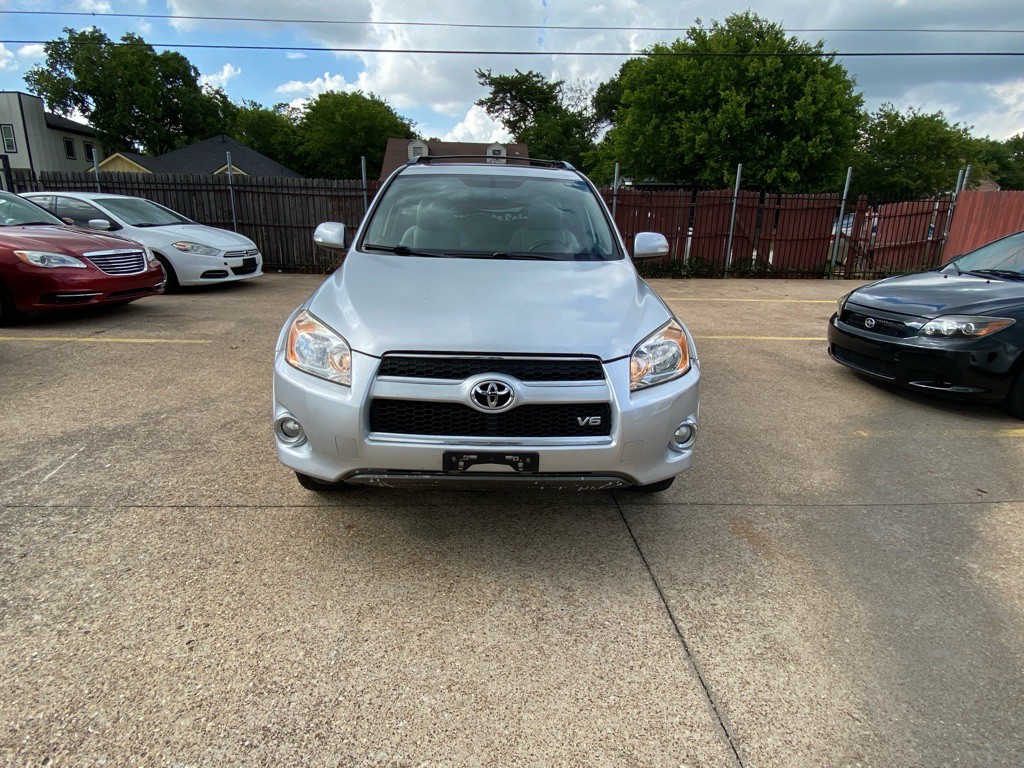2010 Toyota Rav4 Image 2