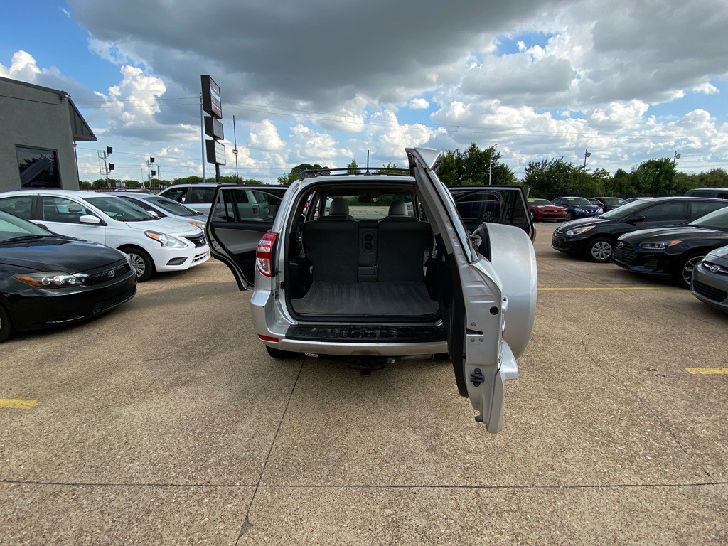 2010 Toyota Rav4 Image 11