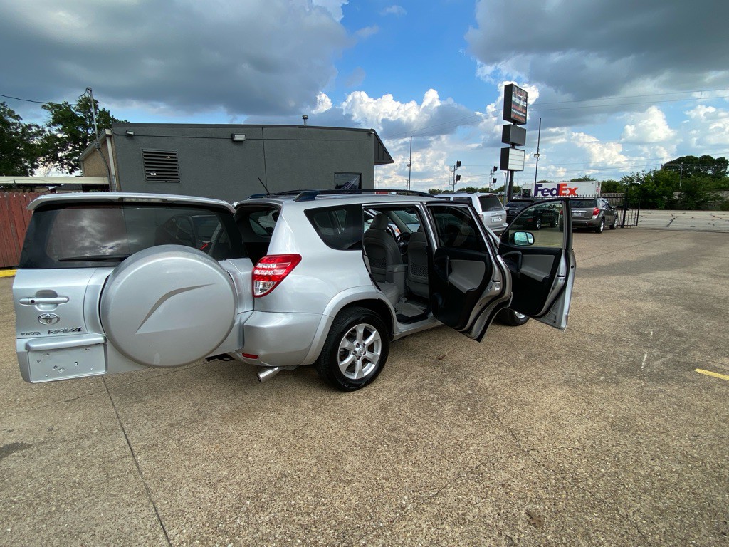 2010 Toyota Rav4 Image 12