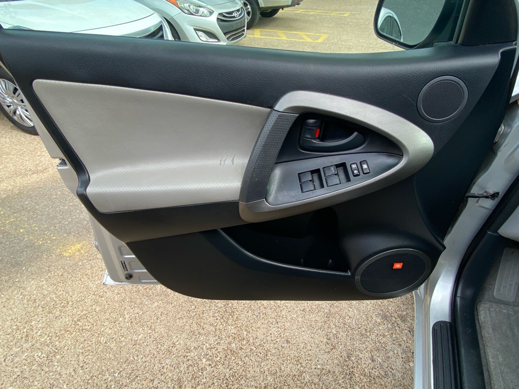 2010 Toyota Rav4 Image 13