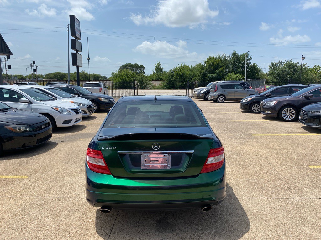 2009 Mercedes-Benz C-Class Image 5