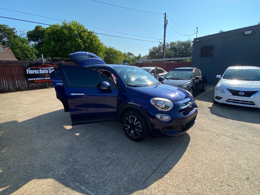 2018 FIAT 500 Image 7