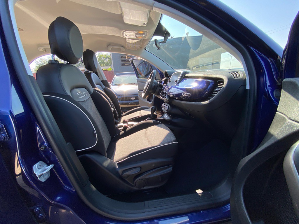 2018 FIAT 500 Image 19