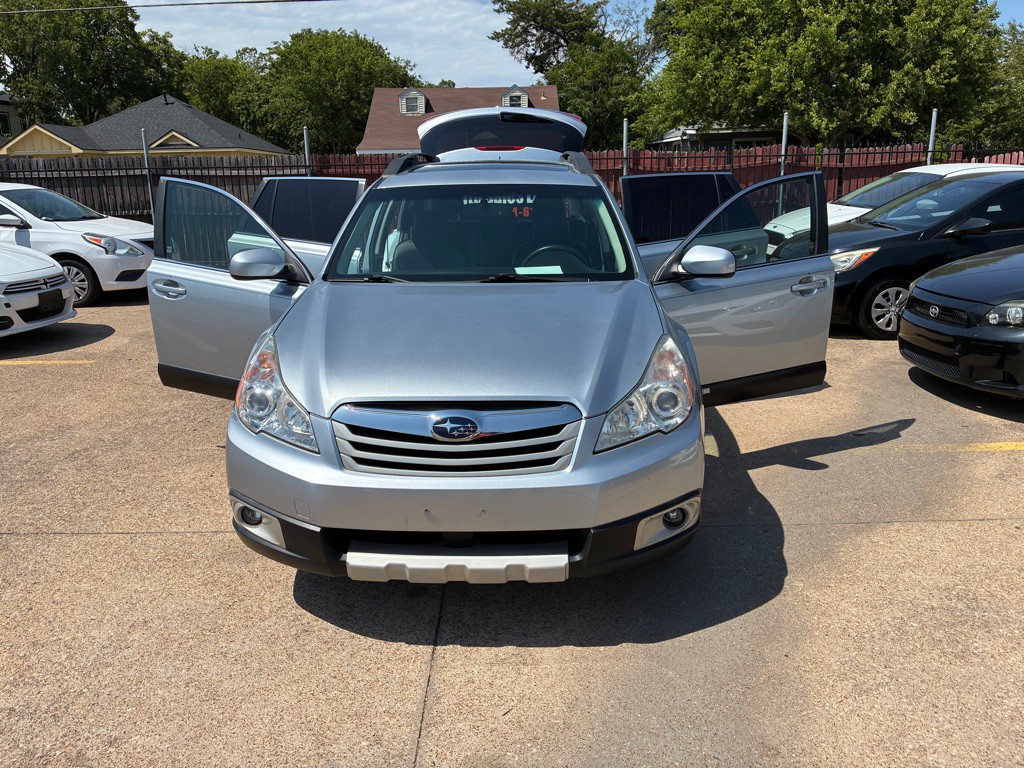 2012 Subaru Outback Image 8
