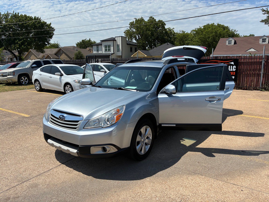 2012 Subaru Outback Image 9