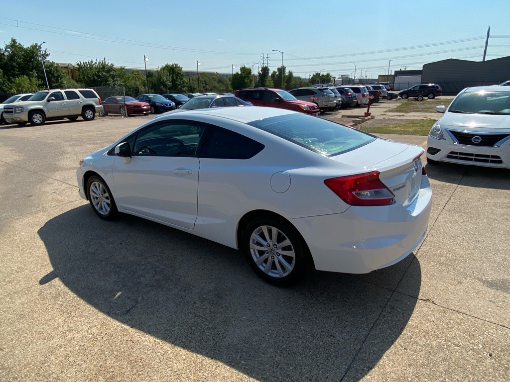 2012 Honda Civic Image 4