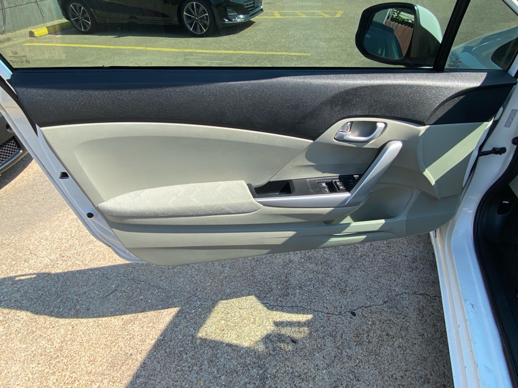 2012 Honda Civic Image 13