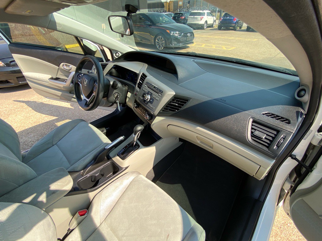 2012 Honda Civic Image 19
