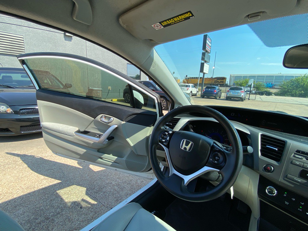 2012 Honda Civic Image 23