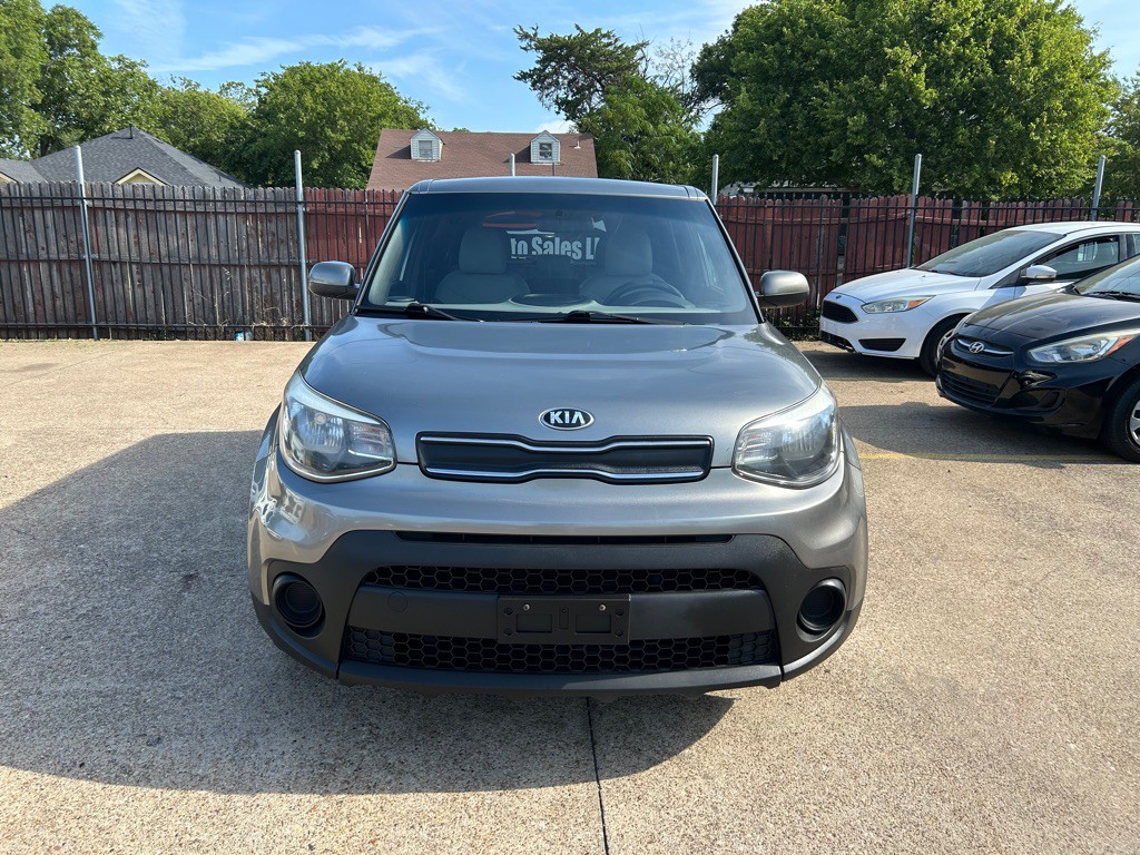 2018 Kia Soul Image 2