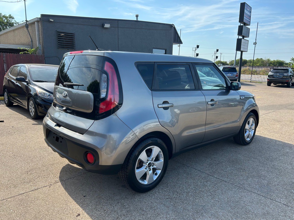 2018 Kia Soul Image 6