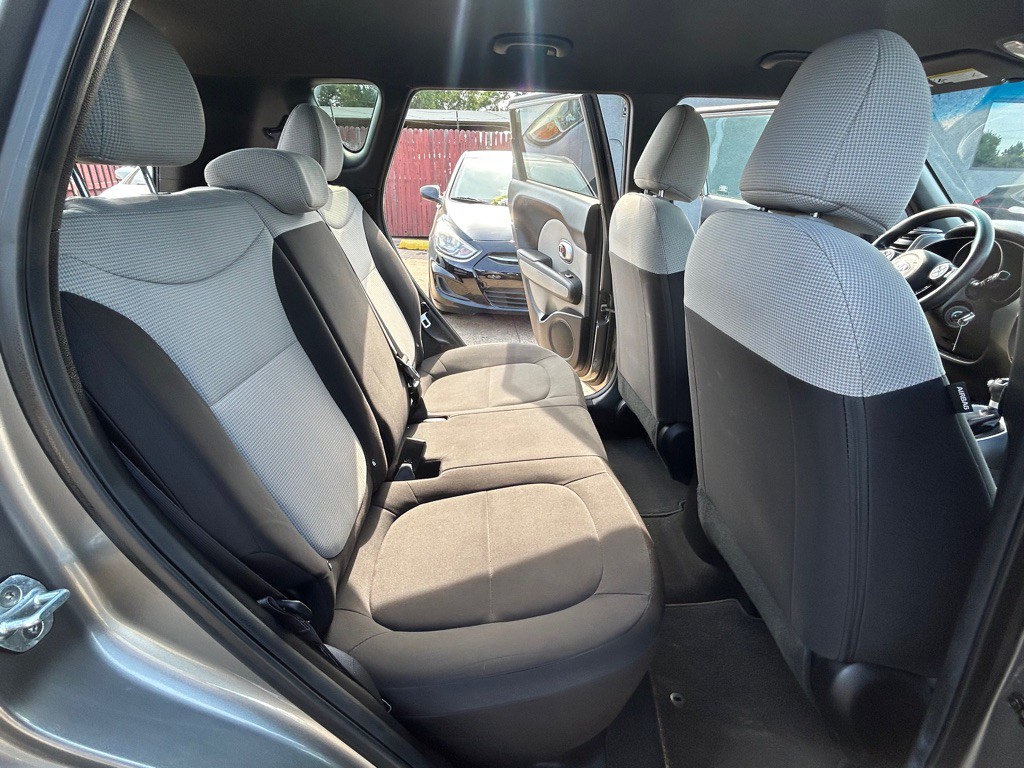 2018 Kia Soul Image 17