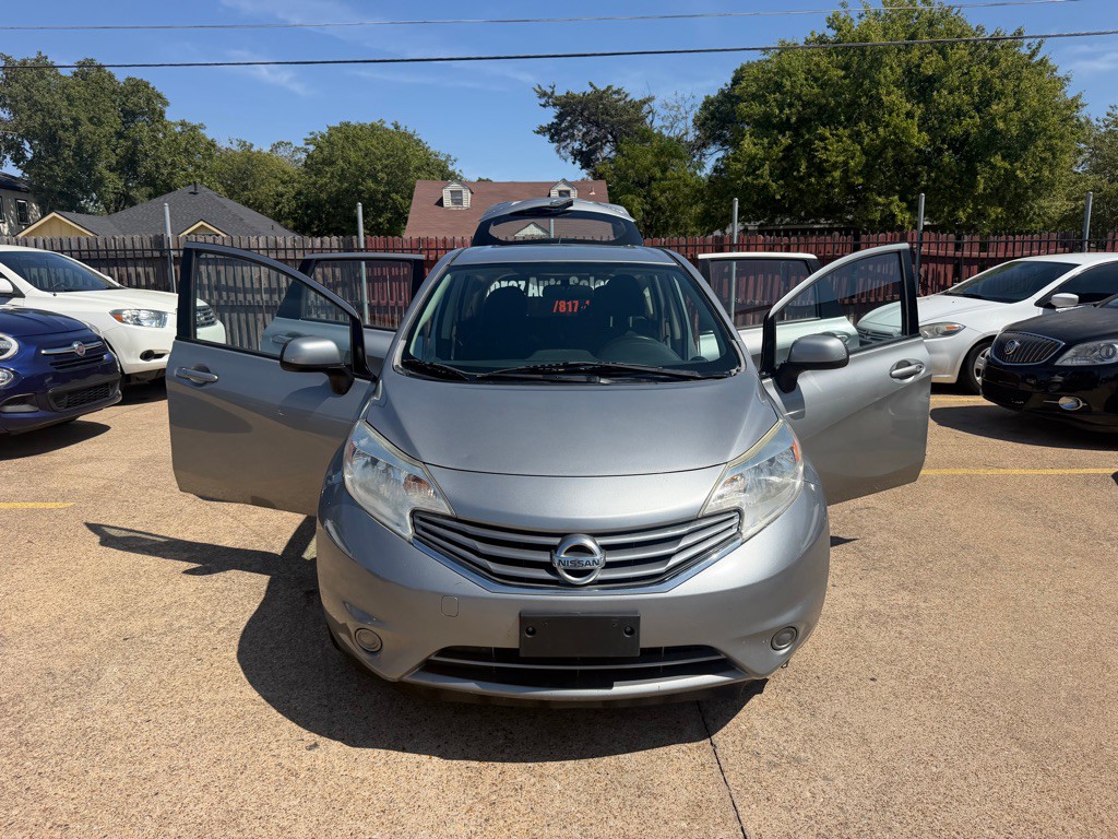 2014 Nissan Versa Image 8