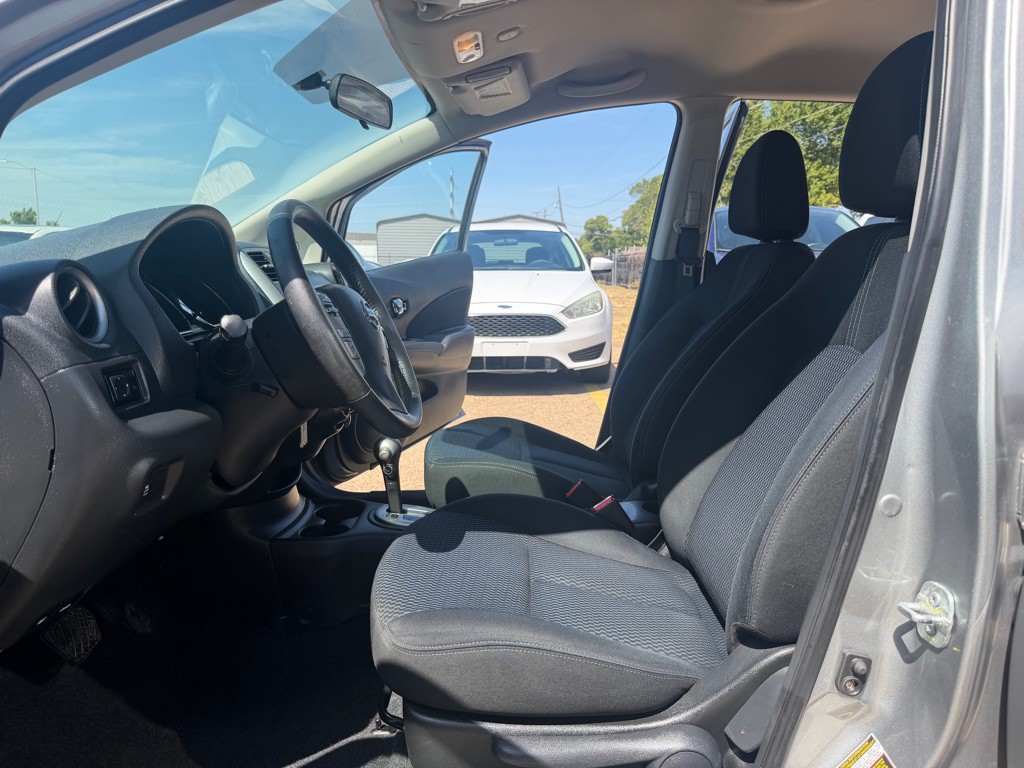 2014 Nissan Versa Image 15