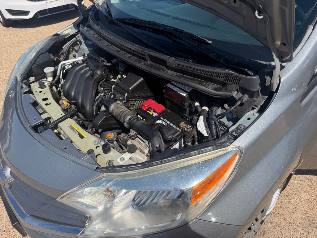 2014 Nissan Versa Image 27