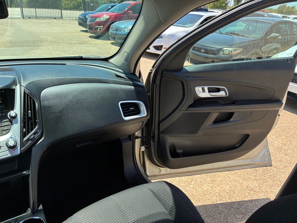 2016 Chevrolet Equinox Image 22