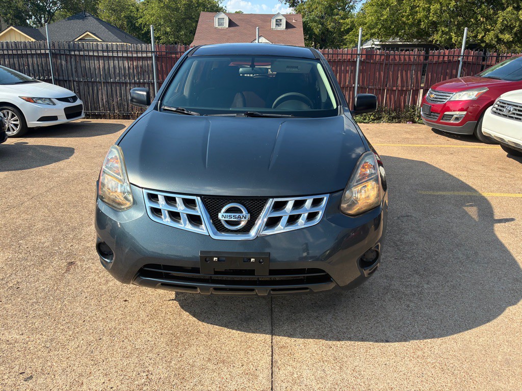 2014 Nissan Rogue Image 2