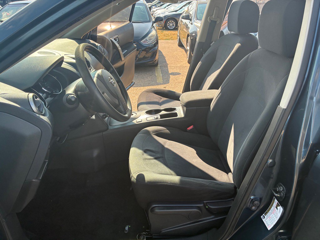 2014 Nissan Rogue Image 14