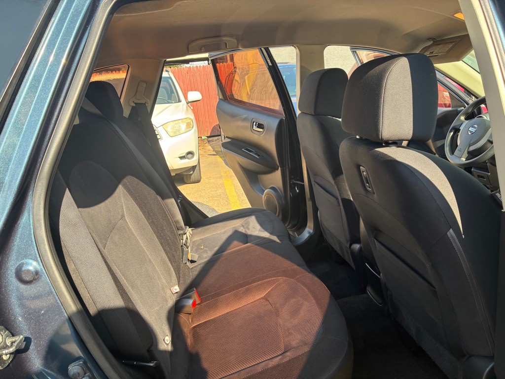 2014 Nissan Rogue Image 17
