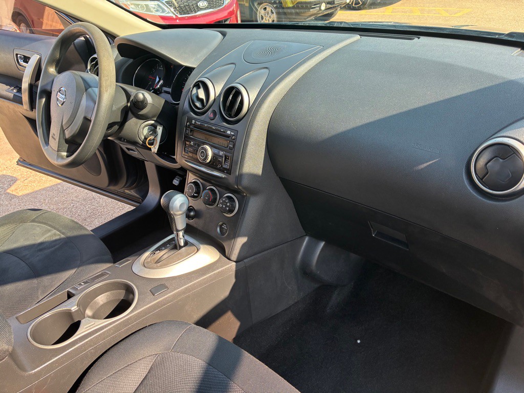 2014 Nissan Rogue Image 19