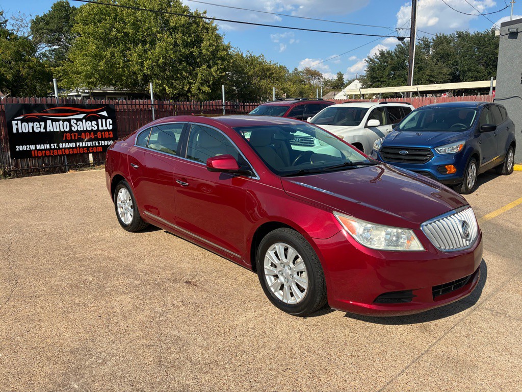 2010 Buick Lacrosse Image 1