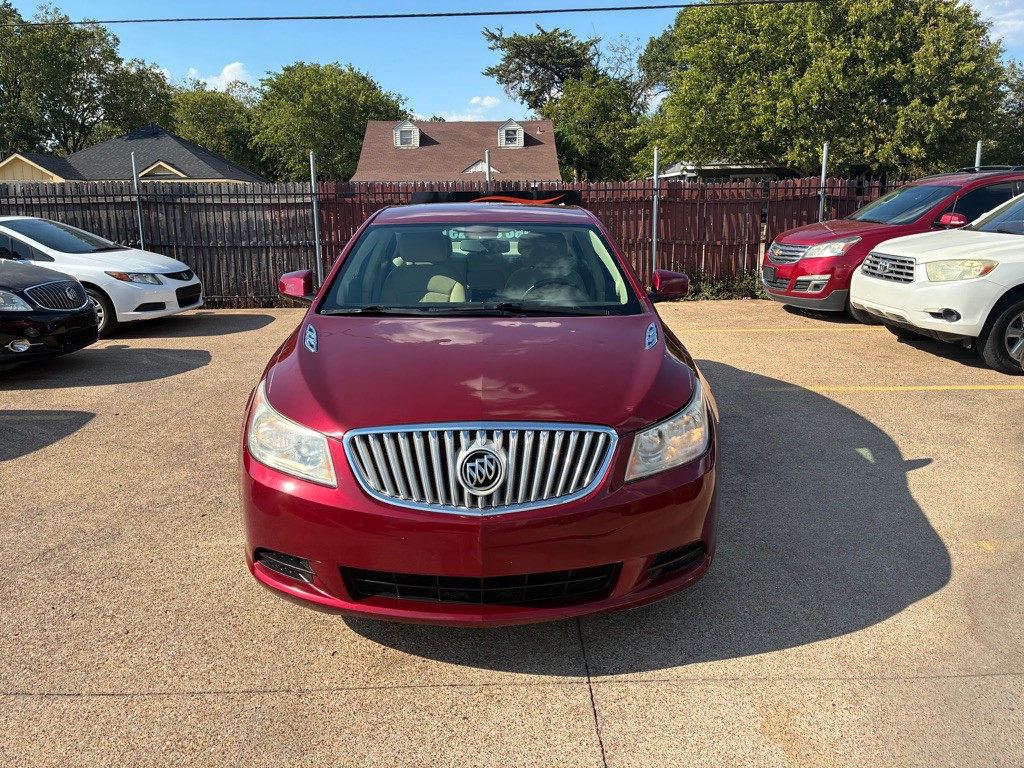 2010 Buick Lacrosse Image 2