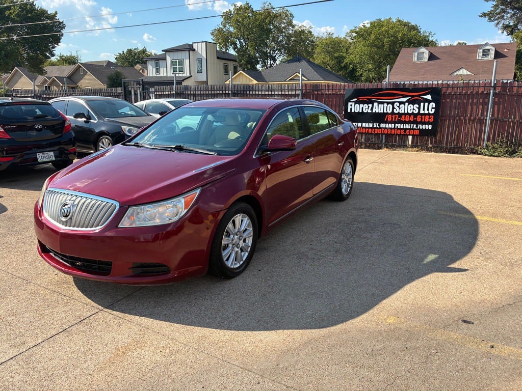 2010 Buick Lacrosse Image 3