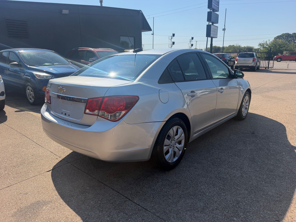 2016 Chevrolet Cruze Image 6