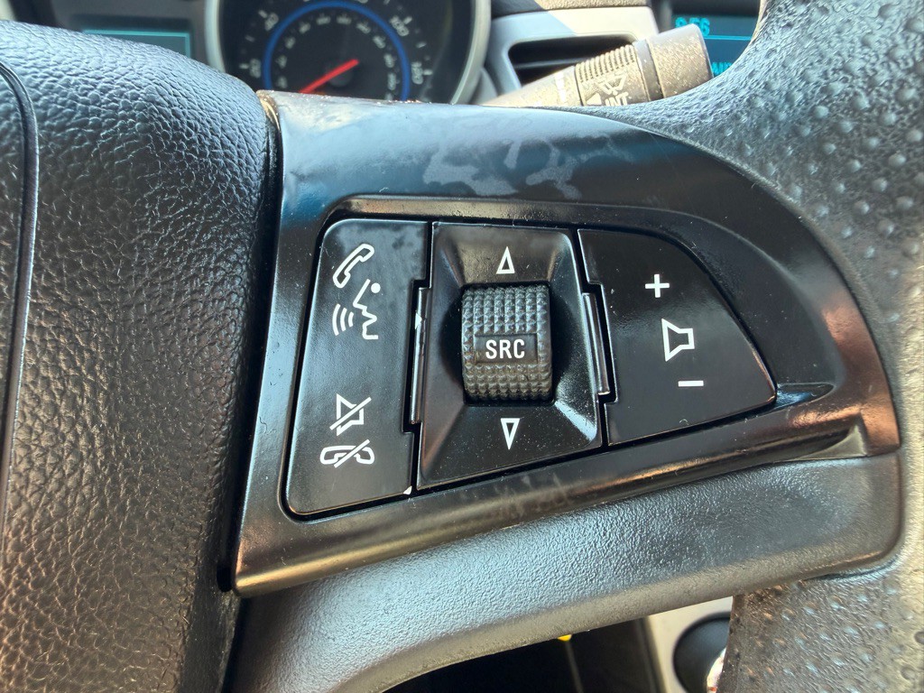 2016 Chevrolet Cruze Image 23