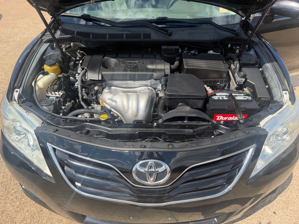 2011 Toyota Camry Image 24