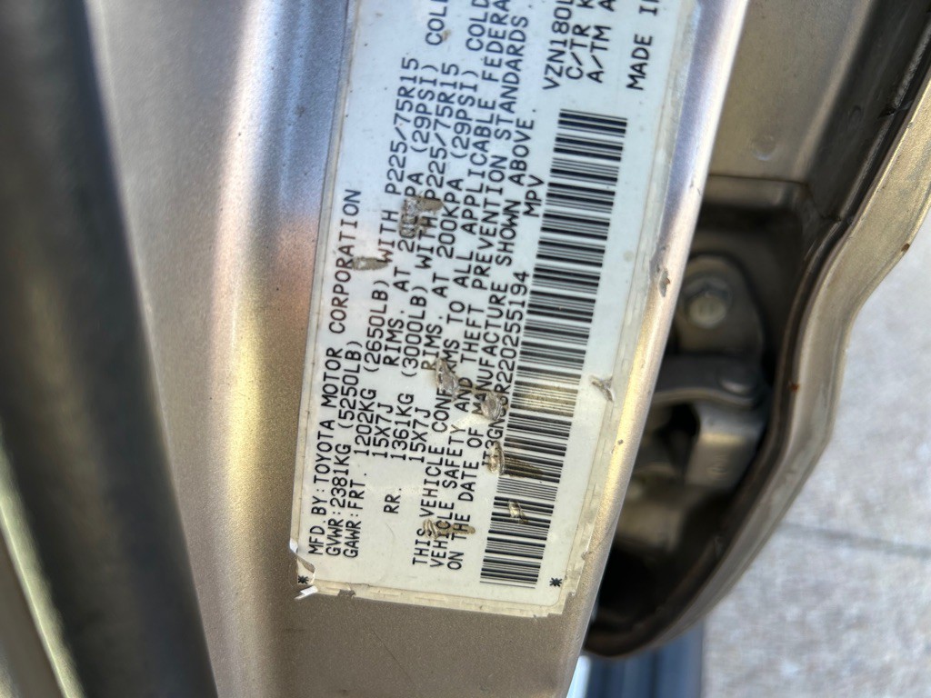 2002 Toyota 4Runner Image 29