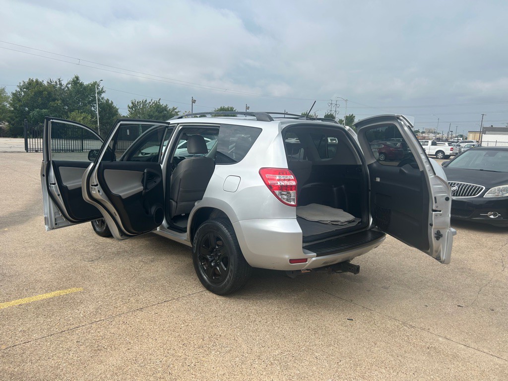 2010 Toyota Rav4 Image 10