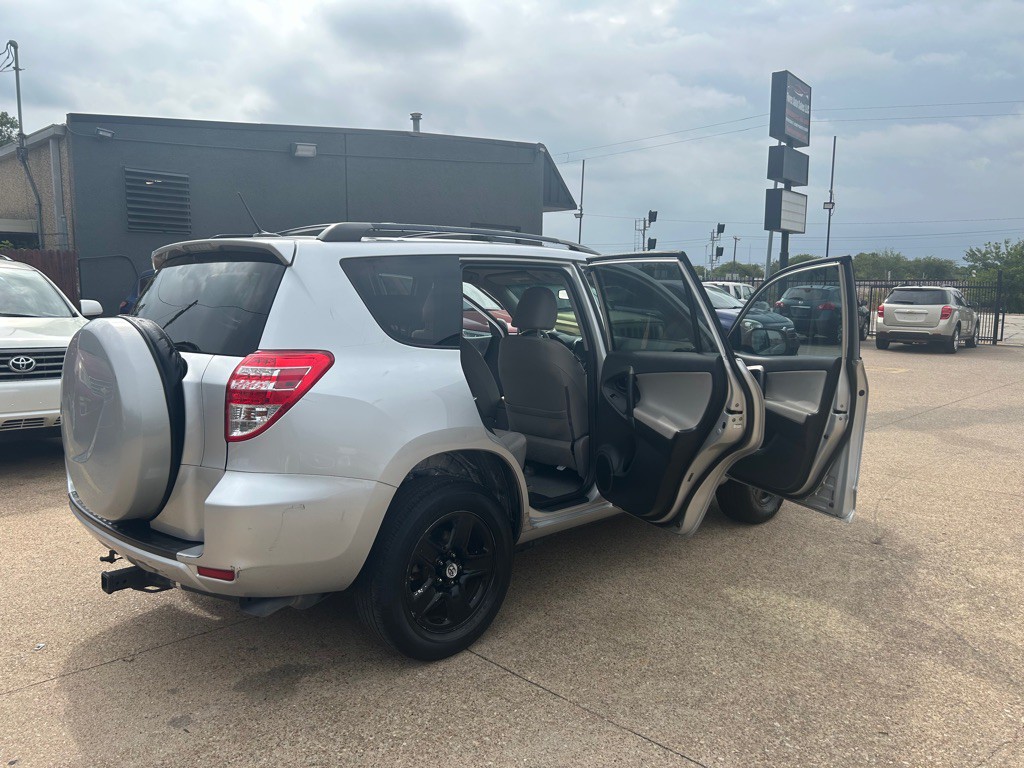 2010 Toyota Rav4 Image 12