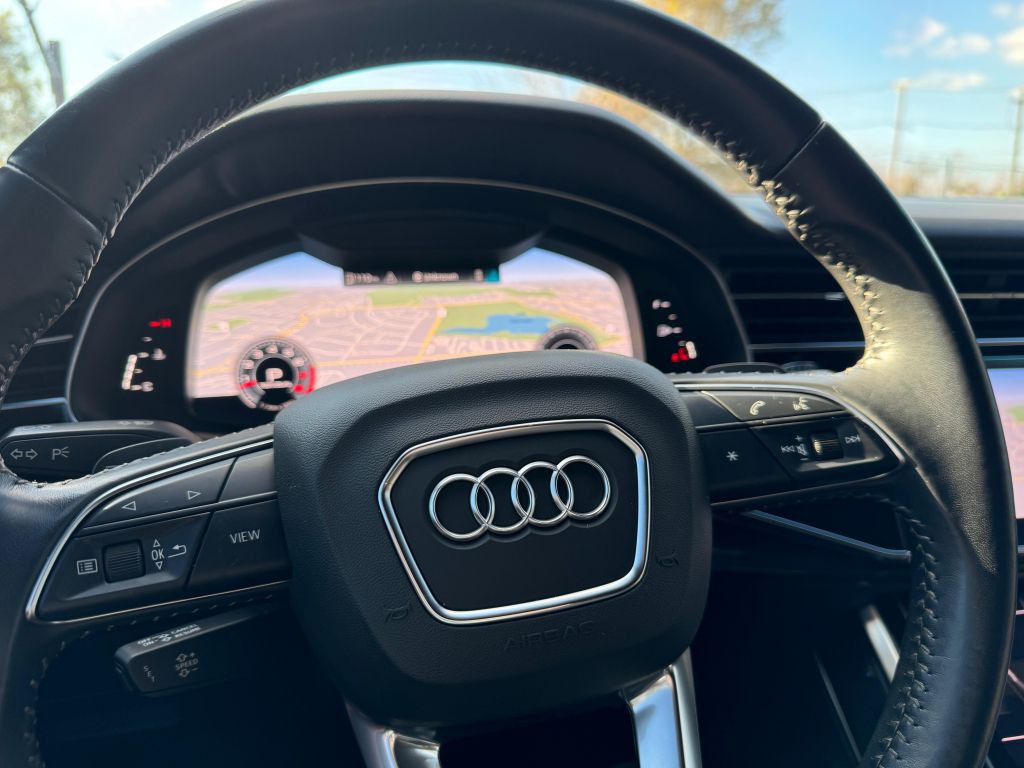 2019 Audi Q8 Image 11
