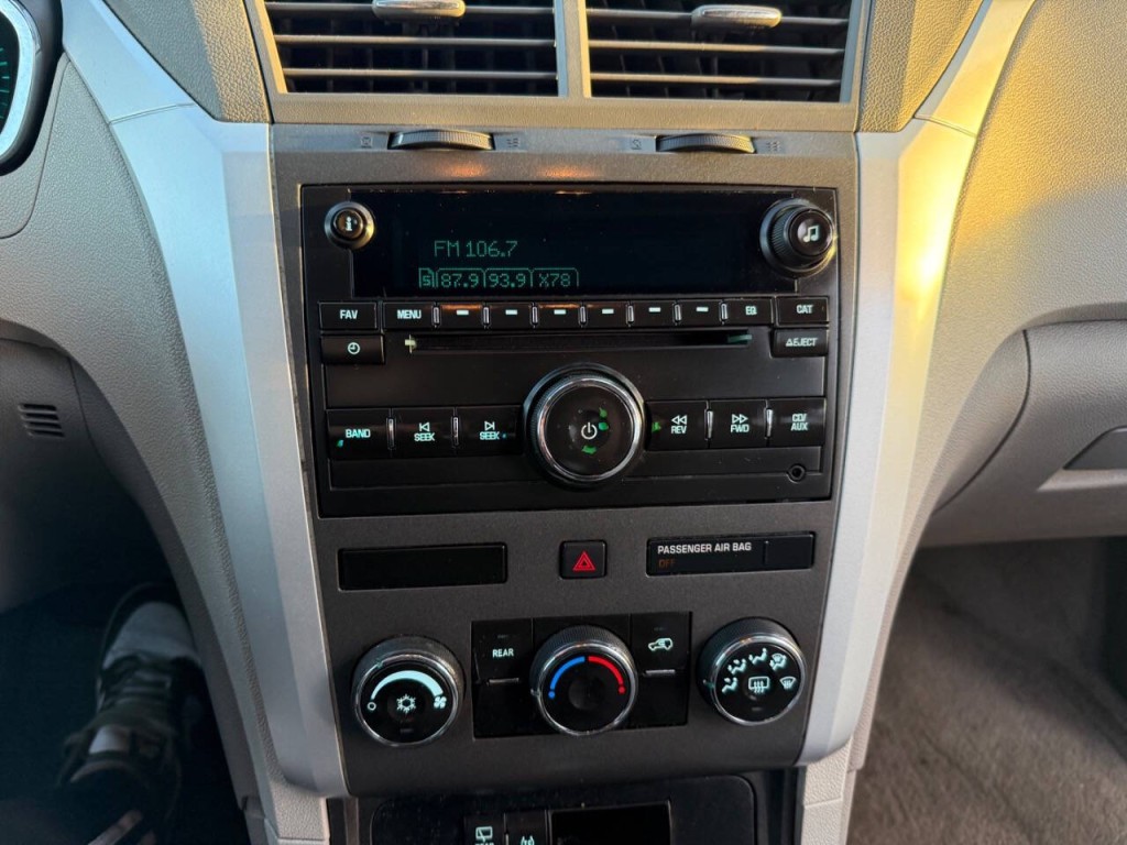 2012 Chevrolet Traverse Image 17