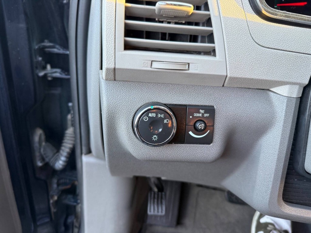 2012 Chevrolet Traverse Image 19