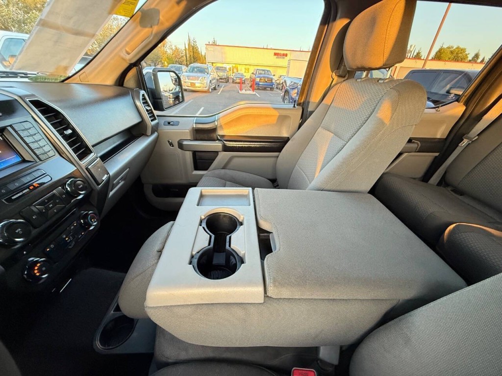 2017 Ford F-150 Image 20