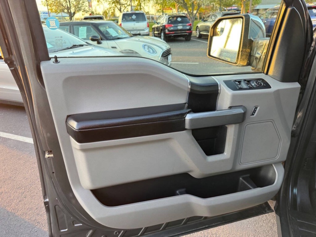 2017 Ford F-150 Image 23