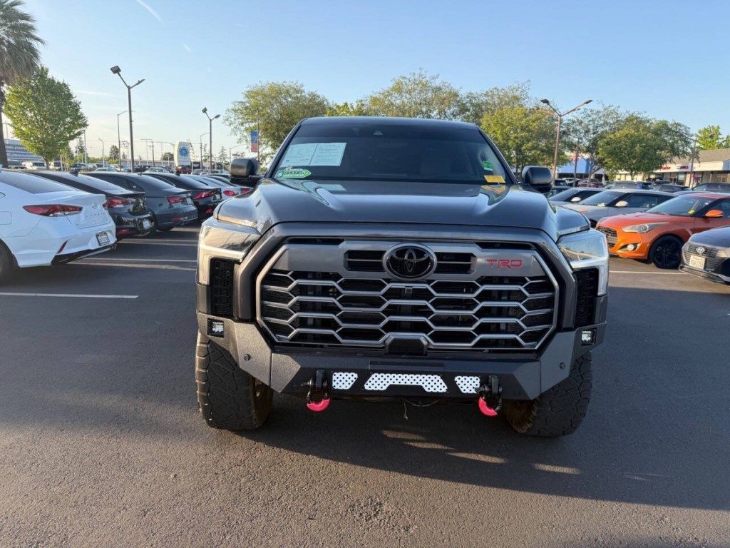 2023 Toyota Tundra Image 3