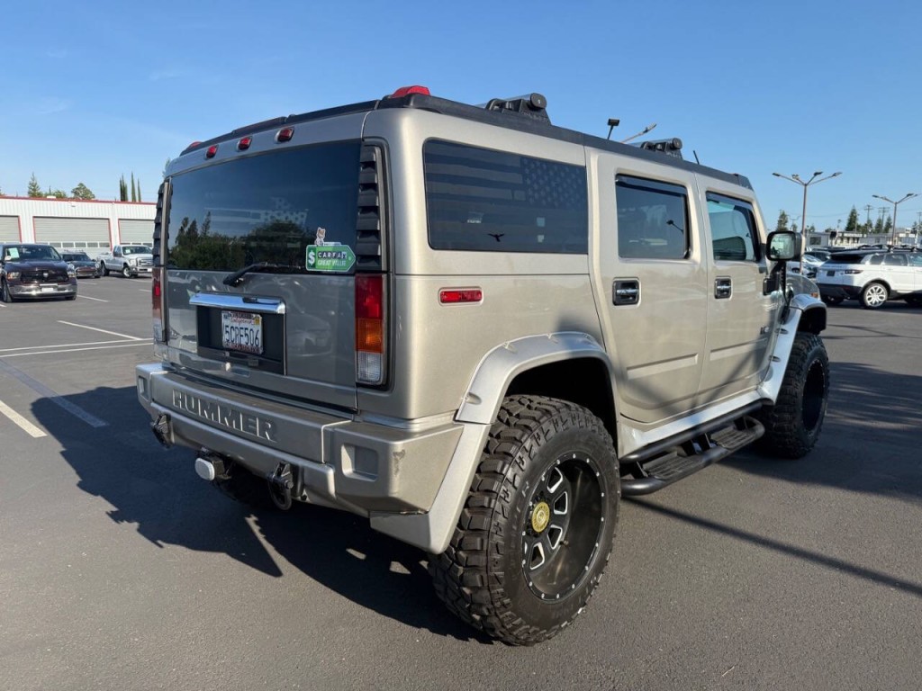 2003 HUMMER H2 Image 5
