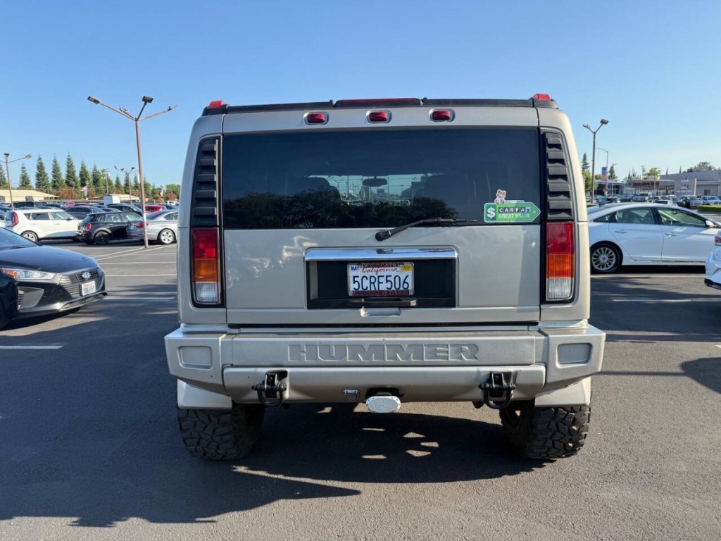 2003 HUMMER H2 Image 6