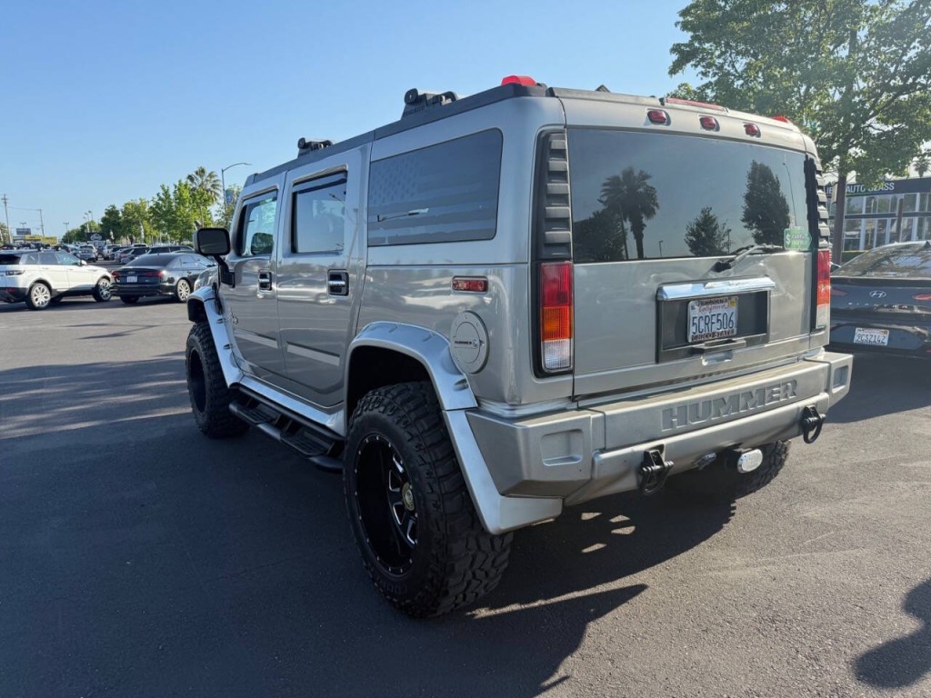 2003 HUMMER H2 Image 7
