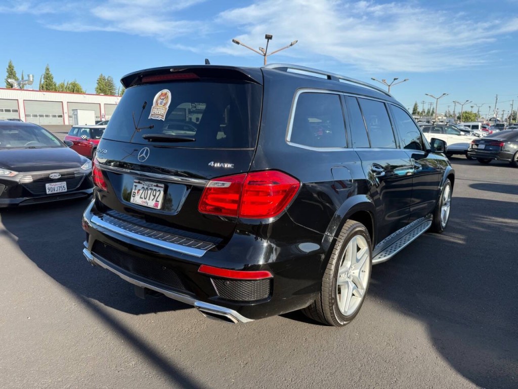 2015 Mercedes-Benz GL-Class Image 5